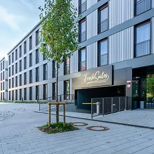 Freshsuites & Bar Отель