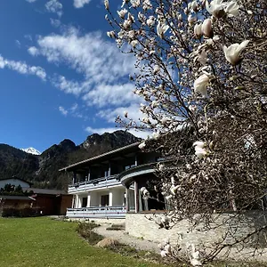 Hochfeld Апарт-отель